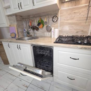 Продается 1-комнатная квартира, 44 м²