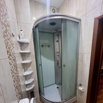 Продается 1-комнатная квартира, 70,8 м²