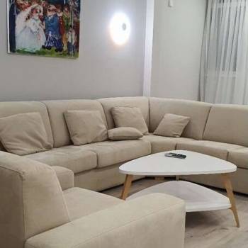 Сдается 2-х комнатная квартира, 65 м²