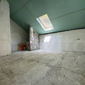 Продается Многокомнатная квартира, 101 м²