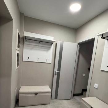 Сдается Многокомнатная квартира, 130 м²