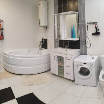 Продается 1-комнатная квартира, 42,5 м²