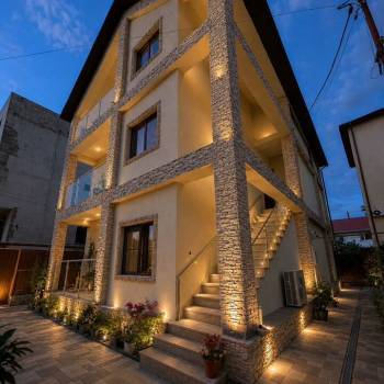 Продается Дом, 330 м²
