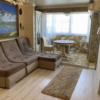 Сдается Многокомнатная квартира, 60 м²