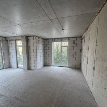 Продается 1-комнатная квартира, 42 м²