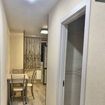 Продается 1-комнатная квартира, 30 м²