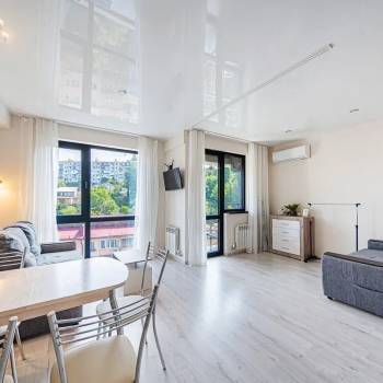 Продается 1-комнатная квартира, 38 м²