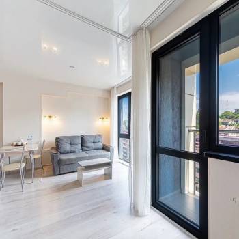 Продается 1-комнатная квартира, 38 м²