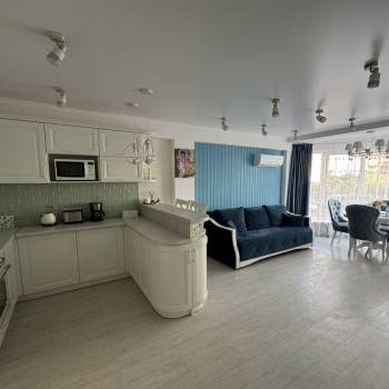 Сдается 2-х комнатная квартира, 76 м²