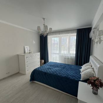 Сдается 2-х комнатная квартира, 76 м²
