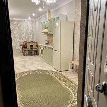 Сдается 2-х комнатная квартира, 65 м²