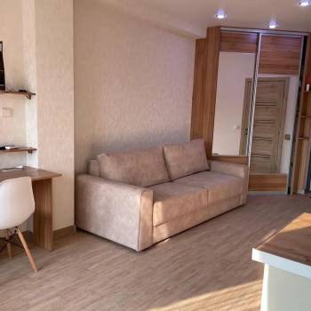 Продается 1-комнатная квартира, 32 м²