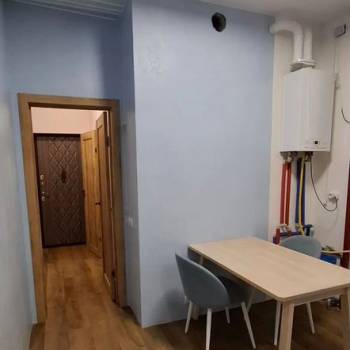 Продается 1-комнатная квартира, 36 м²