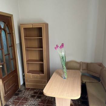 Сдается 1-комнатная квартира, 57 м²