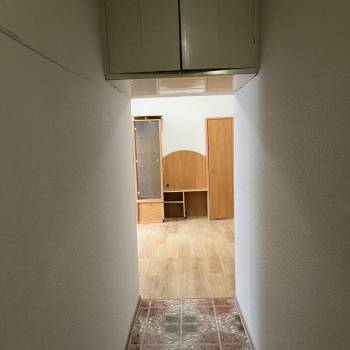 Сдается 1-комнатная квартира, 57 м²