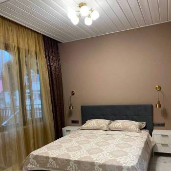 Сдается 1-комнатная квартира, 42 м²
