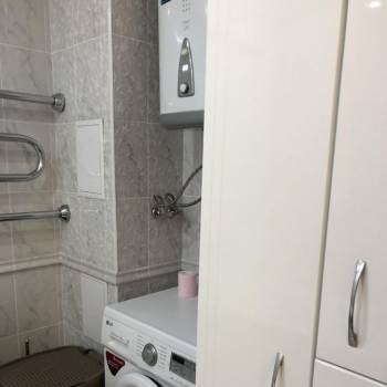 Продается 1-комнатная квартира, 56,6 м²