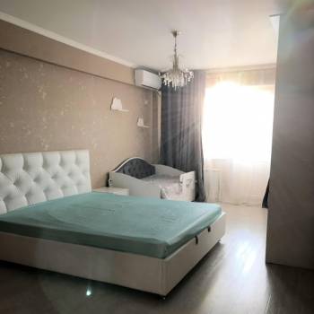 Продается 1-комнатная квартира, 56,6 м²