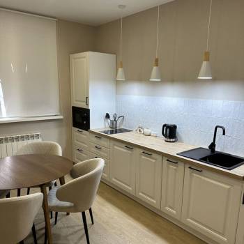 Сдается Многокомнатная квартира, 80 м²