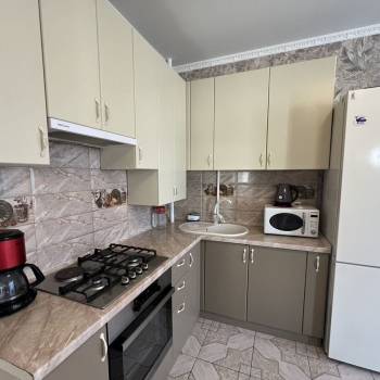 Продается 3-х комнатная квартира, 58 м²