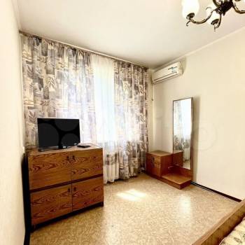 Сдается Многокомнатная квартира, 65 м²
