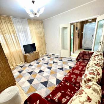 Сдается Многокомнатная квартира, 65 м²
