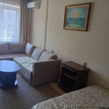 Продается 1-комнатная квартира, 30 м²