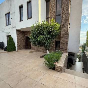 Продается 1-комнатная квартира, 42,1 м²
