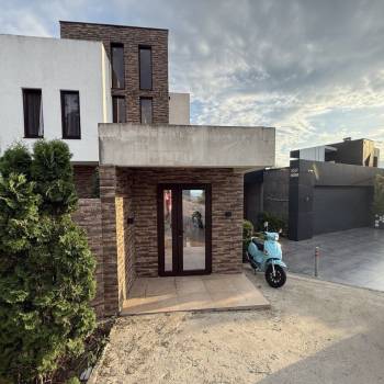 Продается 1-комнатная квартира, 42,1 м²