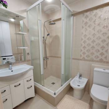 Сдается Многокомнатная квартира, 56 м²