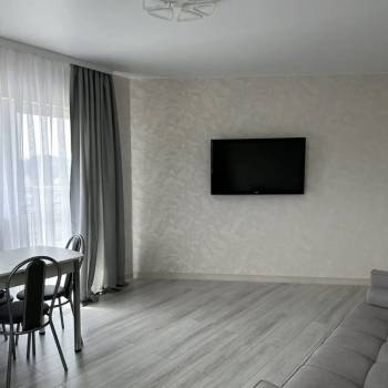 Сдается 1-комнатная квартира, 45 м²