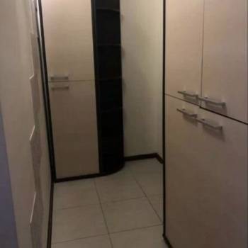 Продается 1-комнатная квартира, 53 м²