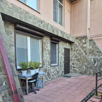 Продается 1-комнатная квартира, 30,4 м²