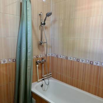 Сдается 1-комнатная квартира, 50 м²