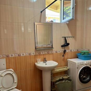 Сдается 1-комнатная квартира, 50 м²