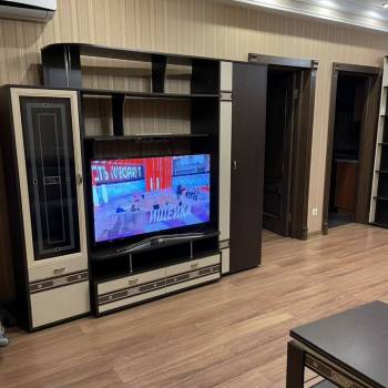 Продается Многокомнатная квартира, 93 м²
