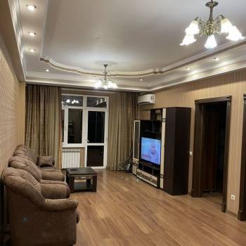 Продается Многокомнатная квартира, 93 м²