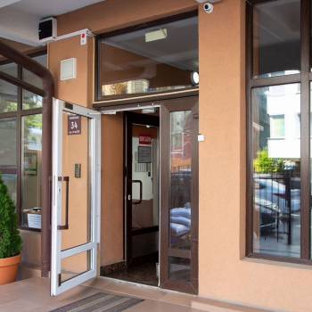 Продается 1-комнатная квартира, 40 м²