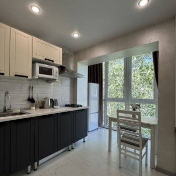 Продается 1-комнатная квартира, 30 м²