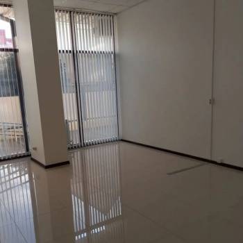 Продается Нежилое помещение, 87 м²