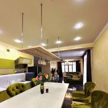 Сдается Многокомнатная квартира, 120 м²