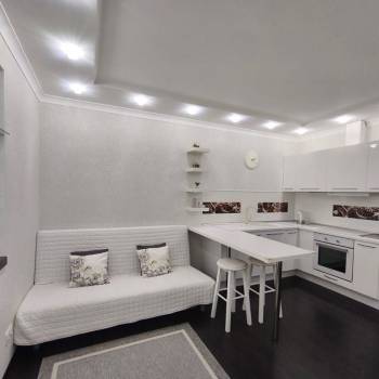 Сдается 2-х комнатная квартира, 63 м²