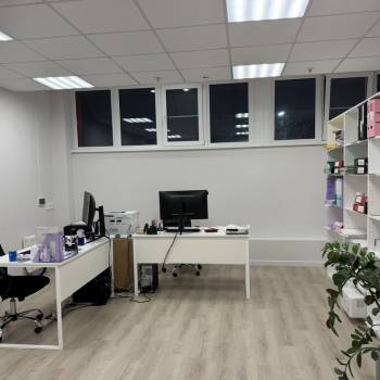 Продается Нежилое помещение, 62 м²