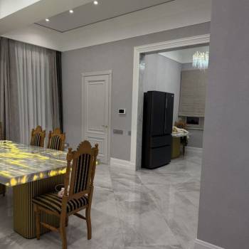 Продается Дом, 500 м²