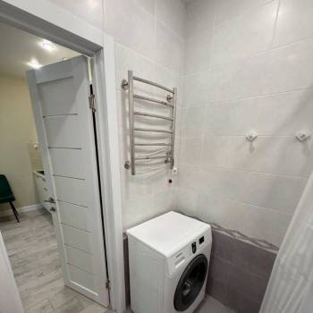 Продается 1-комнатная квартира, 35 м²