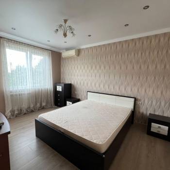 Сдается 2-х комнатная квартира, 60 м²