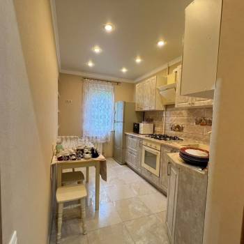 Сдается 2-х комнатная квартира, 60 м²