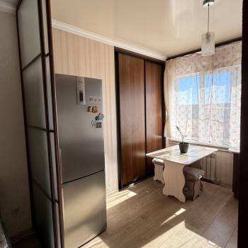 Сдается Многокомнатная квартира, 54 м²