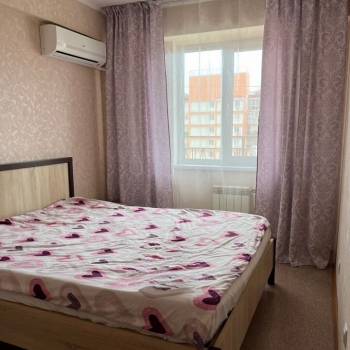 Продается 1-комнатная квартира, 56,6 м²