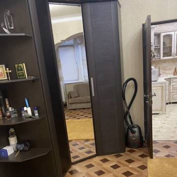 Продается 1-комнатная квартира, 50 м²